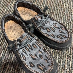 Women’s Cheetah Print Hey Dudes